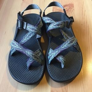 SOLD Women’s Chaco’s Sandals